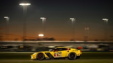 Πωλείται αγωνιστική Corvette C7.R με πολλές διακρίσεις