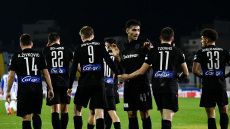 Οπαδοί σε παίκτες: «Αυτό δεν είναι ΠΑΟΚ, στηρίξτε τον Γκαρσία»