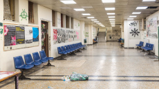 Αντιπαράθεση Ρωμανού-Καλπάκη για την Αστυνομία στα ΑΕΙ με τα... πάρτι τις ΔΑΠ