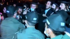 Ισραήλ: «Unorthodox» συμπλοκές αστυνομίας και υπερορθόδοξων Εβραίων που αντιδρούν στα μέτρα