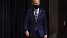 Δίκη Τραμπ - Μπάιντεν: Ανυπομονώ να δω τι θα κάνουν οι Ρεπουμπλικάνοι γερουσιαστές