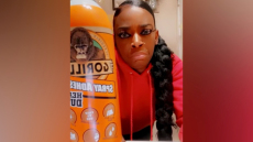 Gorilla Glue Girl: Ξεφορτώθηκε μετά από 1 μήνα την κόλλα που είχε βάλει στο μαλλί αντί για λακ! (Βίντεο)