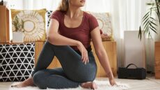 Δυο αποτελεσματικές κινήσεις για καλύτερη χώνεψη – Δοκιμάστε τις