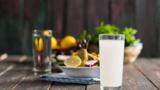 10  μεζέδες για ούζο και τσίπουρο για την Καθαρά Δευτέρα