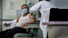 Σχέδιο «Ελευθερία»: Το 1,5 εκατ.  εμβολιασμούς φτάνει σήμερα η χώρα  μας 