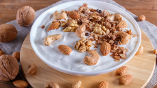 Φτιάχνουμε την τέλεια γκρανόλα χωρίς γλουτένη