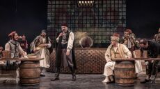 «Βαβυλωνία»: Δείτε την παράσταση σε live streaming από την Κεντρική Σκηνή του Εθνικού Θεάτρου