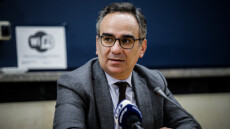 Βασίλης Κοντοζαμάνης: Πήρε εξιτήριο από το νοσοκομείο μετά την πνευμονική εμβολή