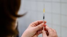 Κορωνοϊός – Εμβόλια: Πόσο κινδυνεύουμε από αναφυλακτική αντίδραση