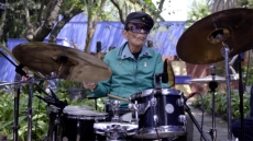 Τίνο Κοντρέρας: Ο γηραιότερος μουσικός δίνει μία live streaming performance στο Μπλε Σπίτι της Φρίντα Κάλο 