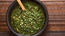 Τσιμιτσούρι: Σάλτσα και μαρινάδα, δύο σε ένα!