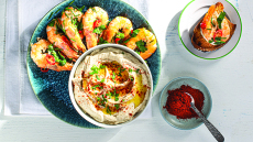 Γαρίδες με τζίντζερ και χούμους