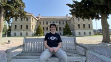 Από την Καλαμαριά στο Yale και από εκεί στη Formula1: To όνειρο του Κωνσταντίνου τώρα ξεκινάει