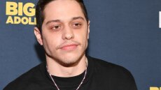 Πιτ Ντέιβιντσον: Θα ενσαρκώσει το είδωλο της πανκ σκηνής Τζόι Ραμόν σε παραγωγή του Netflix