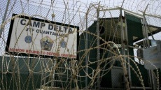 ΗΠΑ: «Αναχωρεί σύντομα» για το Γκουαντάναμο το πρώτο στρατιωτικό αεροσκάφος με μετανάστες