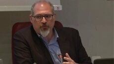 «Καμπανάκι» από Θωμαΐδη: Αύξηση έως 120% στο ιικό φορτίο