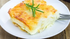 Πατατόπιτα με μπεσαμέλ