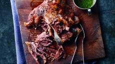 Το ψητό των ημερών σε 5 απίθανες συνταγές