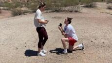 Η μπασκετμπολίστρια Μπριάνα Στιούαρτ, έκανε πρόταση γάμου στη σύντροφό της