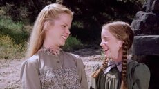 «Το Μικρό Σπίτι στο Λιβάδι»: Δείτε πώς είναι σήμερα τα κορίτσια από τη σειρά