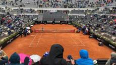 Italian Open: Διακοπή λόγω βροχής στον αγώνα του Τσιτσιπά με τον Τζόκοβιτς