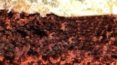 Κέικ βρώμης με καρύδα και σοκολάτα