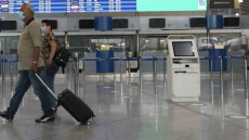 Πολιτική Αεροπορία: Υποχρεωτικό τεστ Covid σε ανεμβολίαστους ταξιδιώτες από 13 χώρες