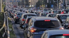 Κίνηση στους δρόμους: Μποτιλιάρισμα στο κέντρο, ύστερα από τροχαίο στην Πανεπιστημίου