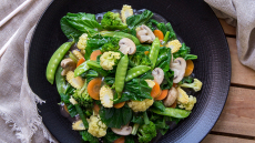 Τα 4 λαχανικά με αντιφλεγμονώδη δράση που συστήνονται για επίπεδη κοιλιά