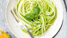 Ωμοφαγία, raw food diet ή raw foodism: Είναι τάση!