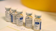 Κορωνοϊός - Ρωσία: «Θέλουμε δέκα μέρες για την παρασκευή εμβολίου κατά της Omicron» λέει ο κατασκευαστής του Sputnik-V