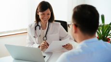 Καρκίνος: Νέες θεραπείες αλλάζουν τη ζωή των ασθενών με «δύσκολες» νεοπλασίες