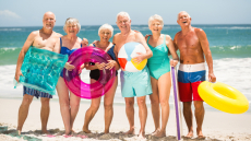 Δέκα tips για θαλάσσια μπάνια με ασφάλεια για τους 60ρηδες