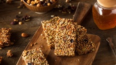 Οι 7 πιο επικίνδυνες «υγιεινές» τροφές