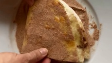 To viral κόλπο για τις πιο εύκολες γλυκές τορτίγιες