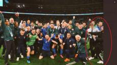 Euro 2020: Ο Βεράτι μπερδεύτηκε και πανηγύριζε με οπαδό γιατί νόμιζε ότι ήταν ο Ινσίνιε!