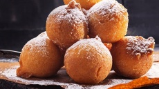Zeppole: O λουκουμάς αλά ιταλικά