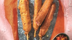 Ετοιμάζουμε τους πιο νόστιμους μπιρομεζέδες για τον τελικό του Εuro