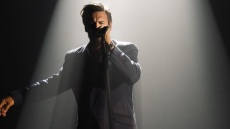 Πάνος Κιάμος: «Ξεσήκωσε» το κοινό του στην πρώτη του εμφάνιση στο Posidonio Music Hall (Φωτογραφίες)