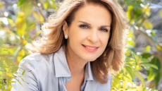 Πέγκυ Σταθακοπούλου: Εντυπωσιάζει το καλλίγραμμο κορμί της στα 61 της - Δείτε τη νέα της φωτογραφία με μπικίνι