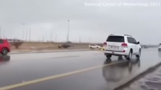 Το Ντουμπάι δημιουργεί τεχνητή βροχή για να αντιμετωπίσει τον καύσωνα των 50 °C