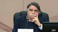 Βατόπουλος: Στους πολίτες 50-60 ετών που νοσηλεύονται, μόνο το 5%-10% είναι εμβολιασμένο