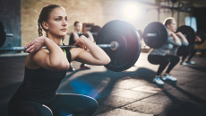 Ασκήσεις με βάρη: Δυνατοί μύες και άλλα τέσσερα οφέλη που δεν φαντάζεστε!