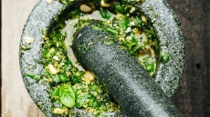 Πώς να φτιάξετε αυθεντικό πέστο Τζενοβέζε
