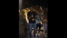 Βίντεο: Οι... παλαίμαχοι Σπανούλης – Μπουρούσης σε τρελά κέφια στην Πάτμο