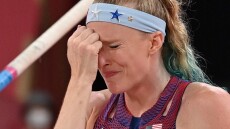 Ολυμπιακοί Αγώνες: Η ατυχία της Σάντι Μόρις στο επί κοντώ - Από τι είναι φτιαγμένα τα κοντάρια