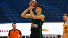 Μπακς: Ανακοίνωσαν τον Καλαϊτζάκη 