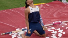 Εμμανουήλ Καραλής: Σε αυτό το μανίκι κουβαλά όλη του τη ζωή