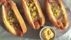 Hot dog με κασέρι