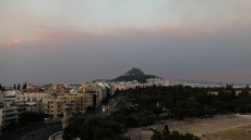 Φωτιές: Ως τα Αντικύθηρα έφτασαν τα μικροσωματίδια - Χαμηλές οι συγκεντρώσεις στην Αττική το τελευταίο 24ωρο